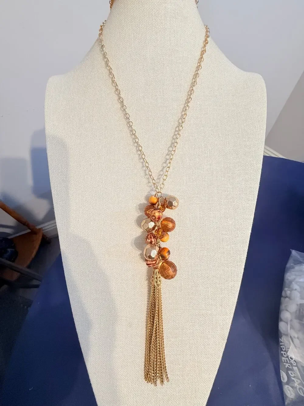 Vintage Gold Tone Tassel Cluster Pendant Necklace 34”